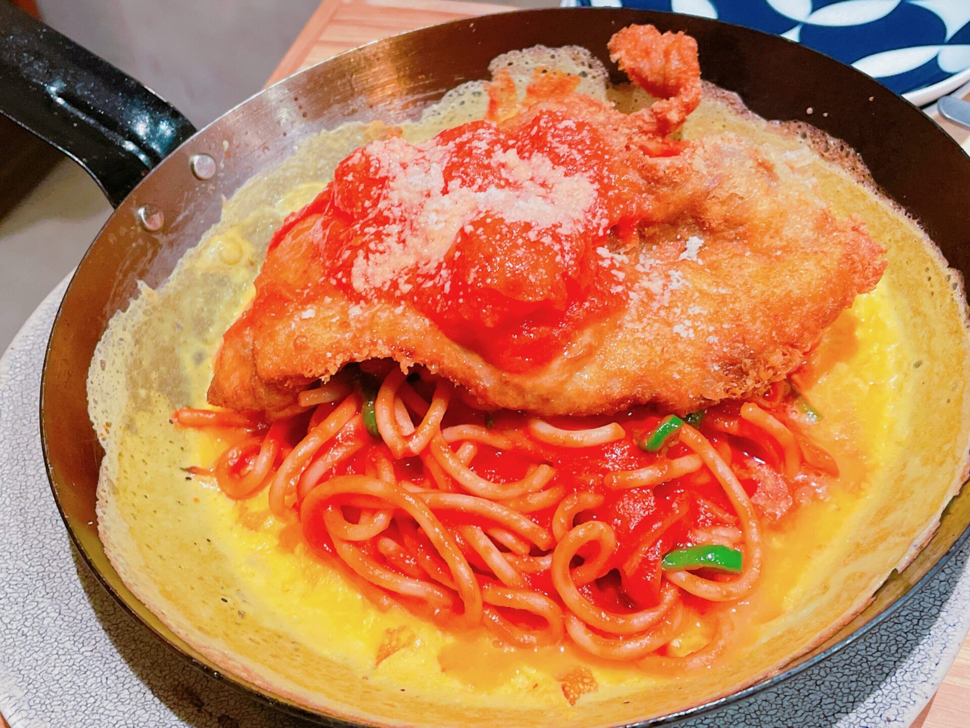 名物!カツナポ!(税別1380円)